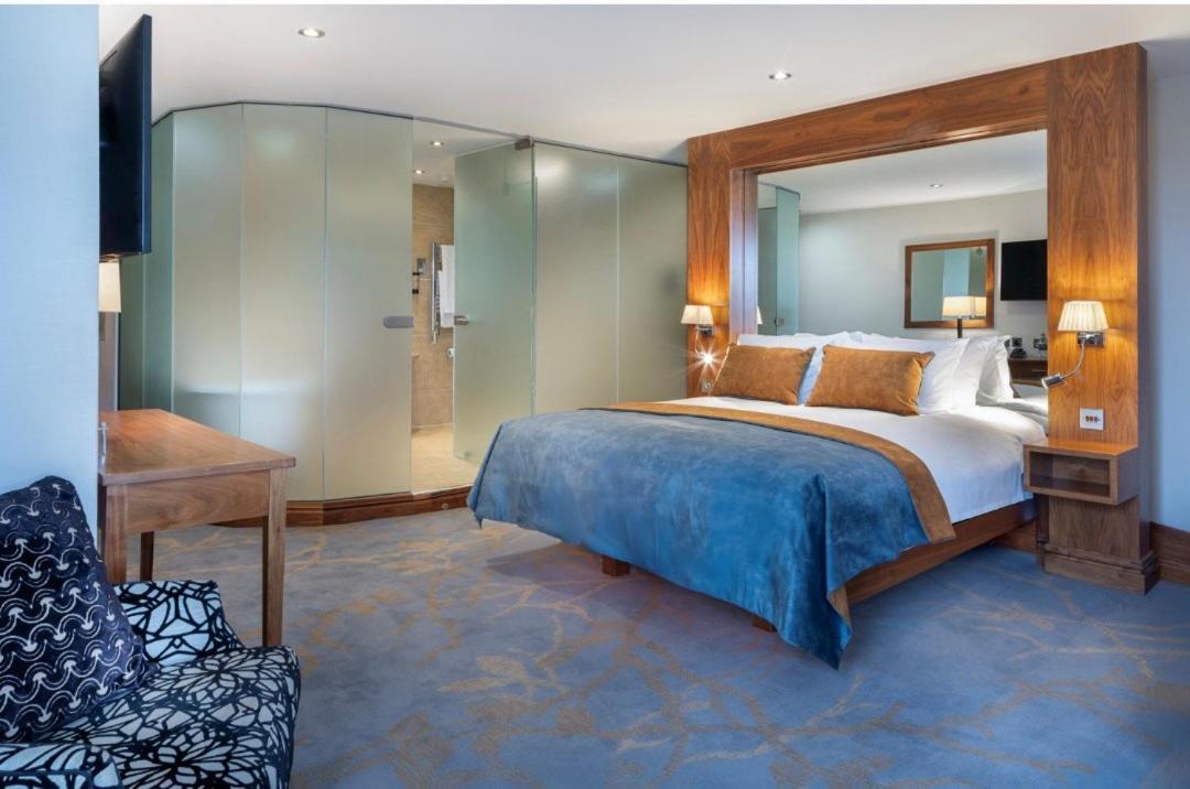 Greenhills Hotel Limerick Bagian luar foto